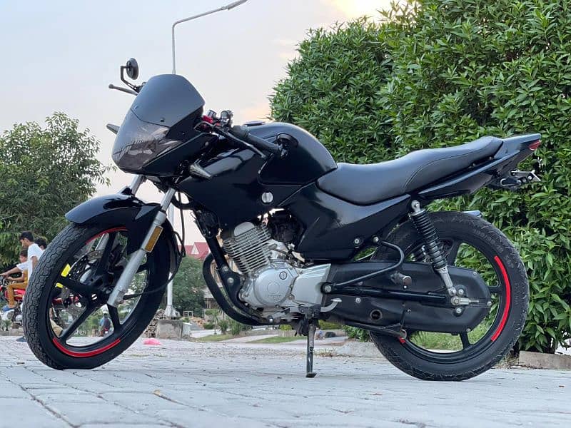 ybr125 2019 model no accident no engine repair 5