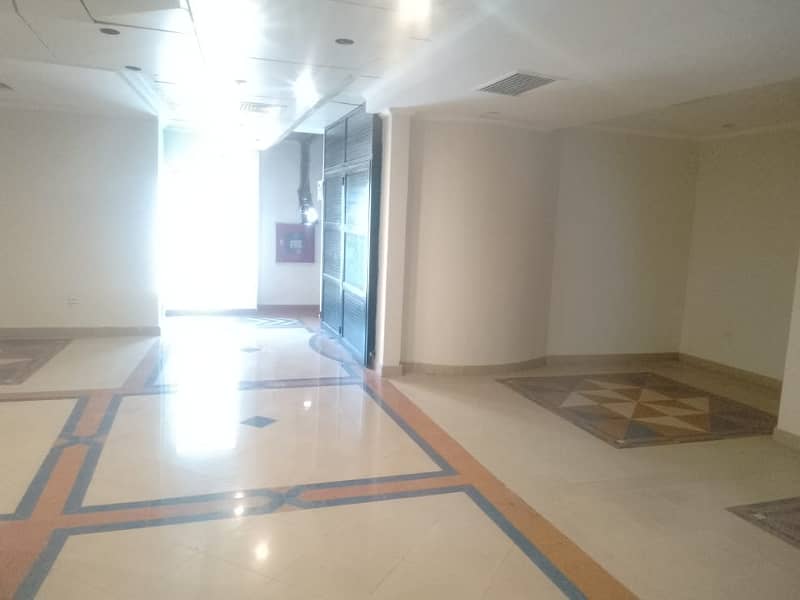 1300 Square Feet Brand New Corporation Office For Rent At Main Boulevard Gulberg 3 Lahore 2