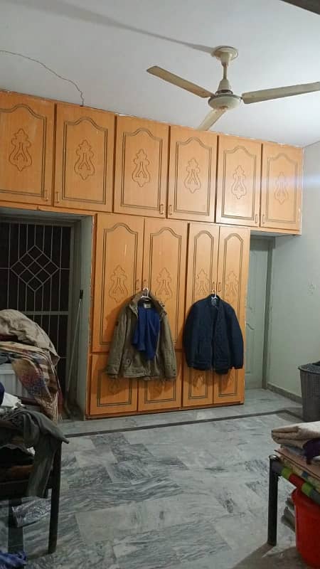 House for rent 4 Marla ground opposit to rehman enclave near road burma town Islamabad 1