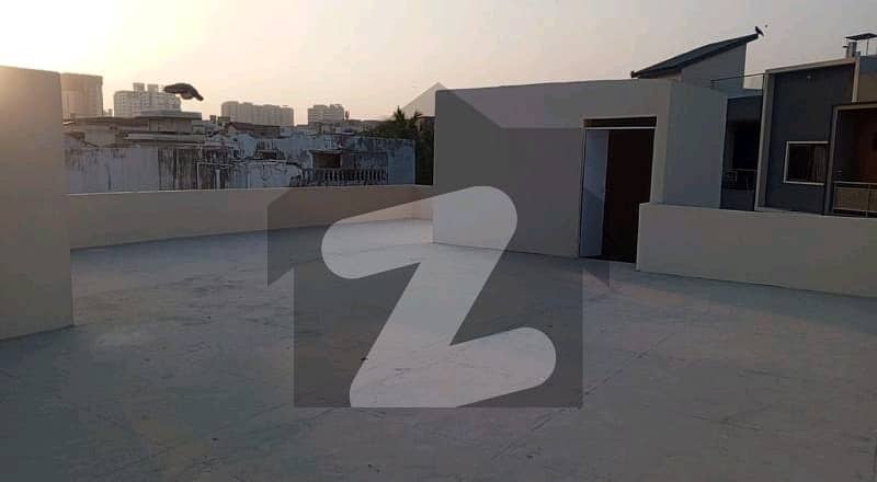 Double Storey 275 Square Yards House Available In Gulshan-E-Iqbal - Block 13-D2 For Sale 1