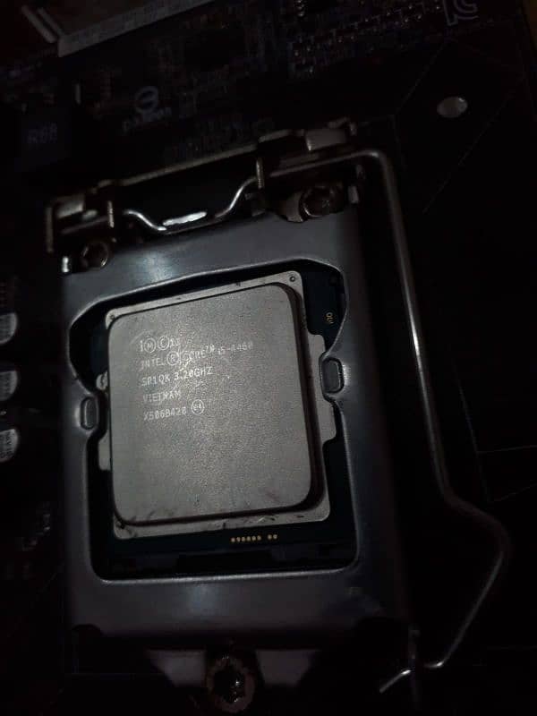 i5 4th gen processor. 1