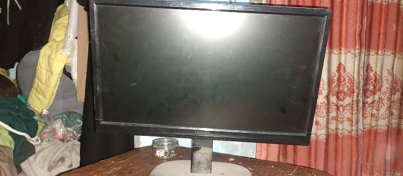 i5 2nd gen pc and LCD for sale 8