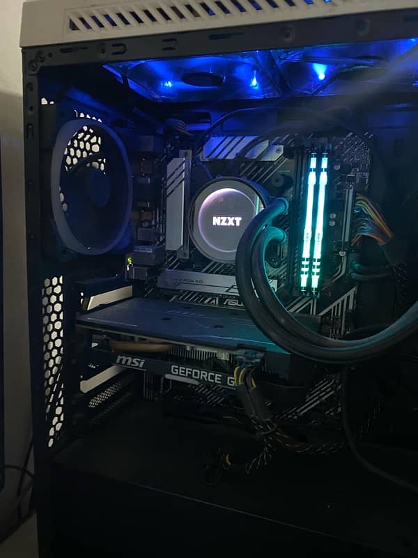 Gaming PC : i7 11700F | B560 Plus Motherboard | Check Description 1