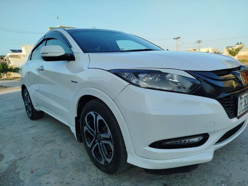 Honda Vezel 2015 3