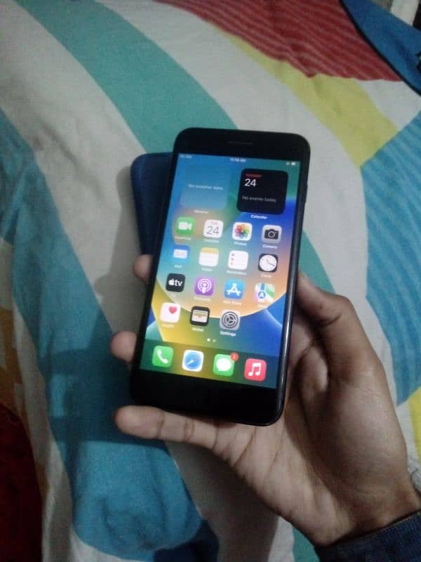 iphone 8plus waterpac 64gb non pta 4