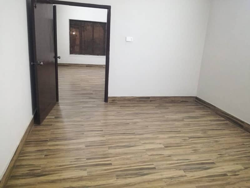 1 Kanal House for Rent in Gulberg Lahore 6