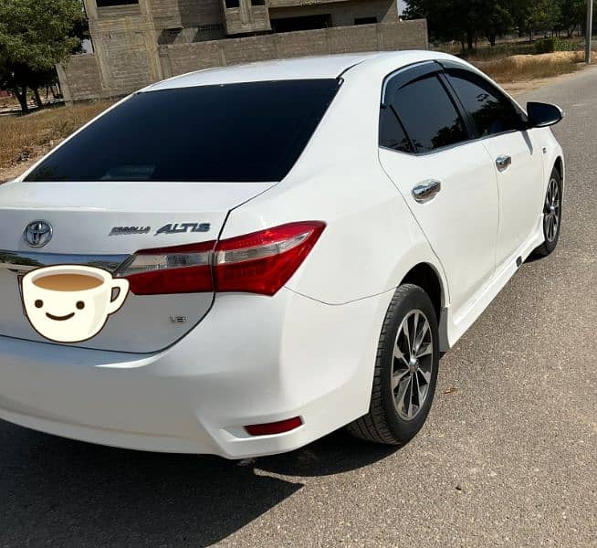 Toyota Altis Grande 2017 3