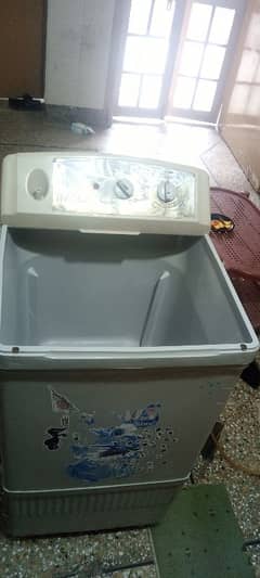 indus washing machine