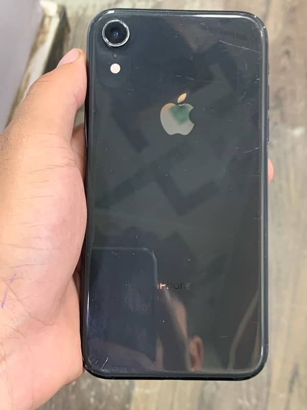 IPhone Xr (Esim working) 1