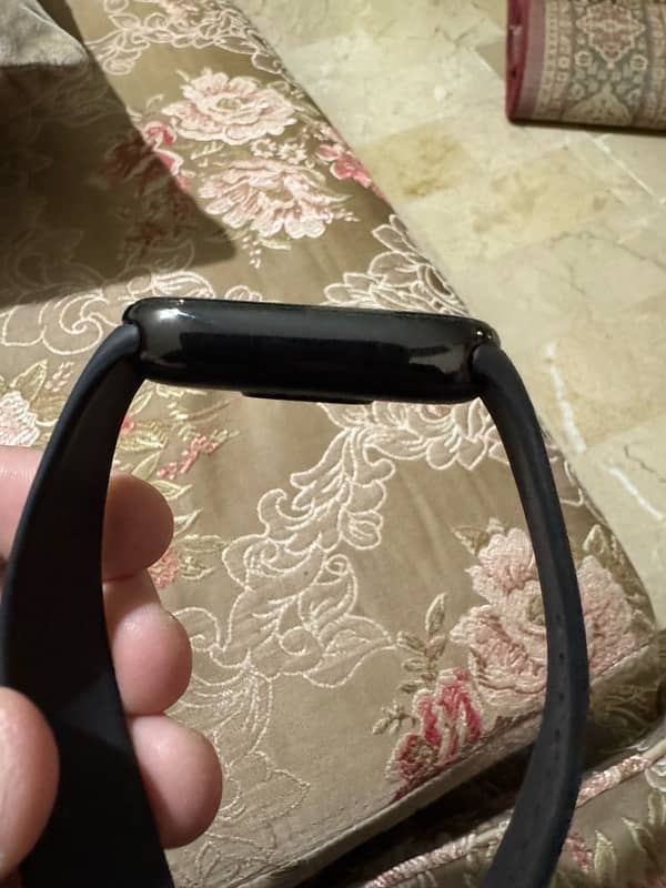 Xiaomi Mi Band 8 3