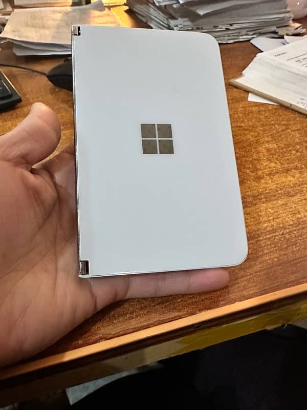 Microsoft surface duo 3