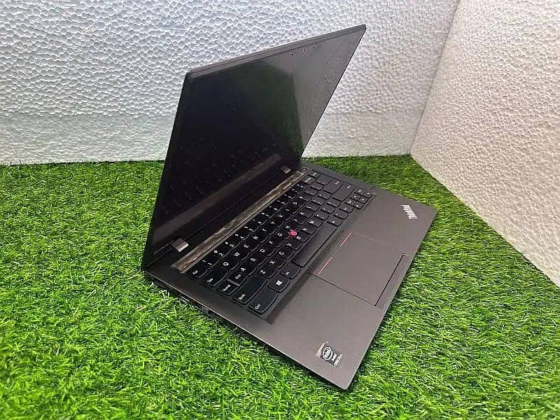 Lenovo X1 Carbon - i7 4th Gen - 8/256 0