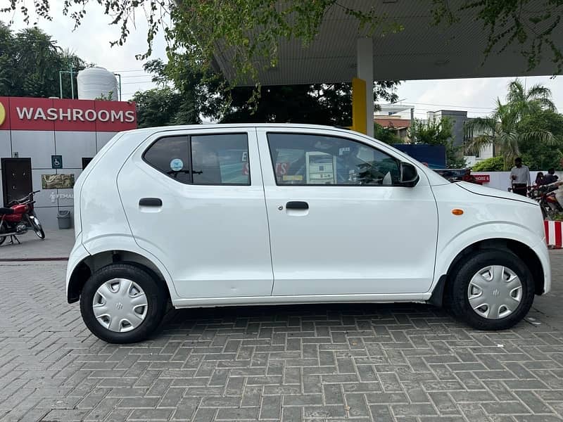 Suzuki Alto 2023 14