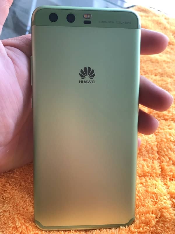 Huawei P10 4GB Ram 128GB Rom Open Box 6