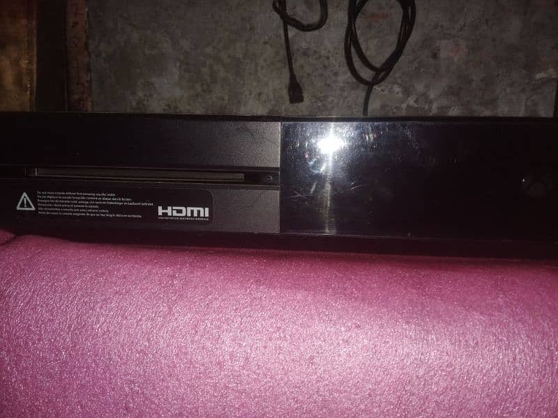 x box 1 condition al most neat and clean 3