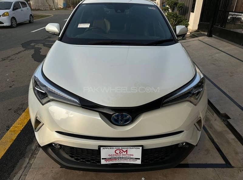 Toyota C-HR 2018 1