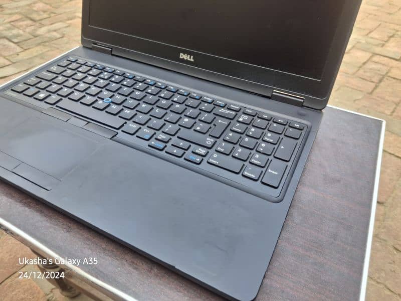 Dell 5580 i7 7th gen 256gb SSD 16gb RAM 15.6 4