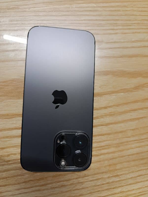 I phone 14 pro max (128gb) PTA approved 7