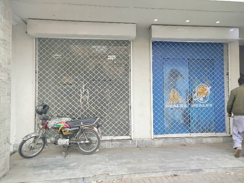 COMMERCIAL GROUND FLOOR OFFICE FOR RENT IN JOHAR TOWN LAHORE 0