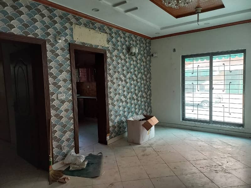 05 MARLA TILE FLOOR HOUSE FOR RENT IN JOHAR TOWN LAHORE 9