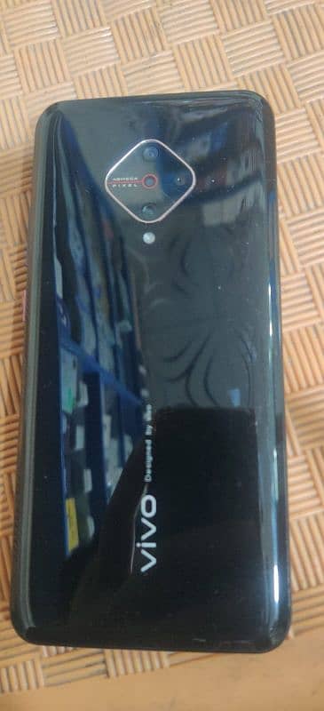 vivo s1pro 8/128 with box and charger 1