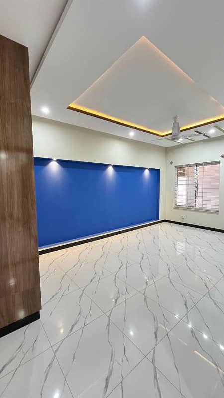 (30*60 ) 7 Marla Brand New House Available For Rent In G13 18