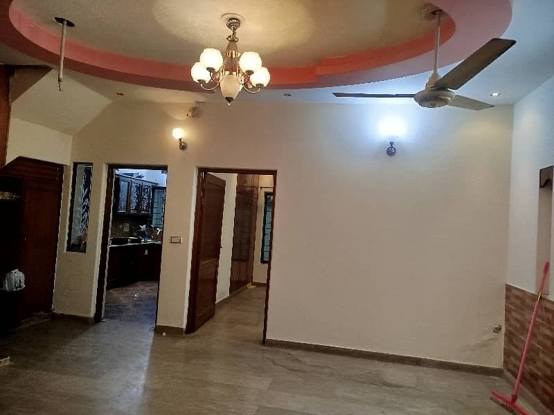 05 MARLA LOWER PORTION FOR RENT IN JOHAR TOWN LAHORE 0