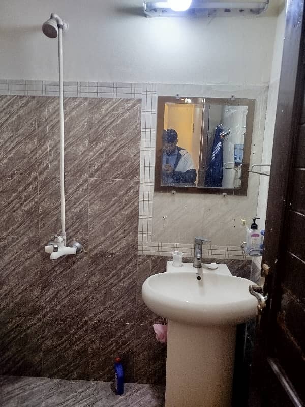 05 MARLA LOWER PORTION FOR RENT IN JOHAR TOWN LAHORE 7