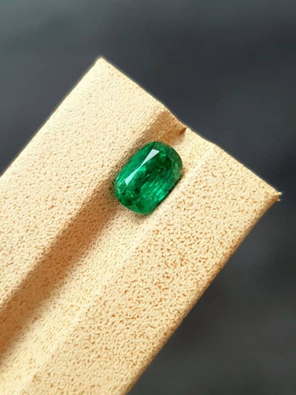 2.13 ct Natural Emerald, Cushion Cut Gem from panjshir, Afghanistan 1