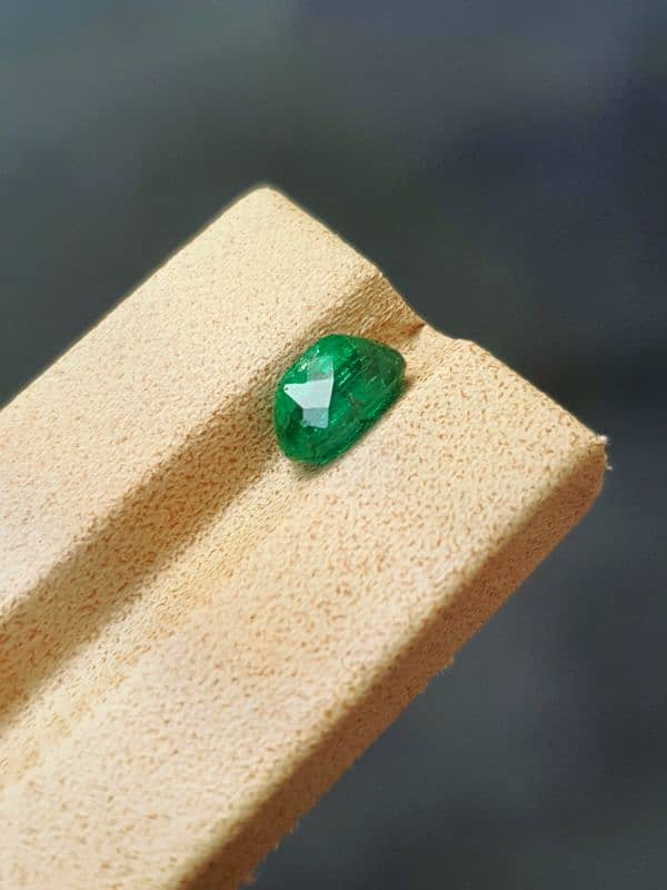 2.13 ct Natural Emerald, Cushion Cut Gem from panjshir, Afghanistan 3