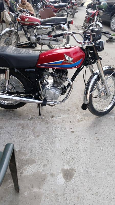 honda 125 model 2002 geniun 0