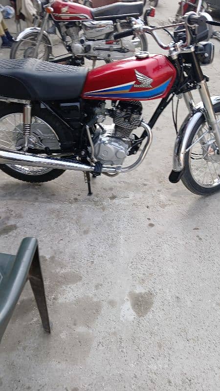 honda 125 model 2002 geniun 1