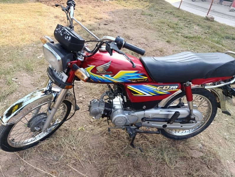 Honda 70 in genuine condition 2