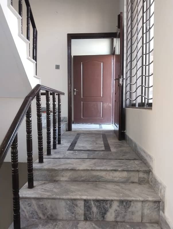 12 MARLA UPPER PORTION FOR RENT IN JOHAR TOWN LAHORE 4