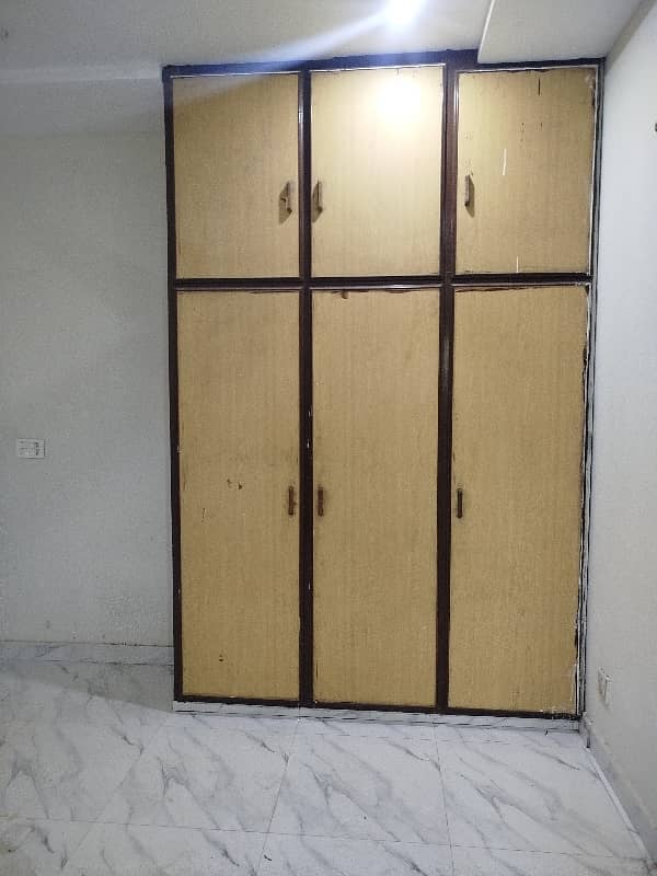 06 MARLA SEPRATE GATE INDEPENDENT LOWER PORTION FOR RENT IN JOHAR TOWN LAHORE 1