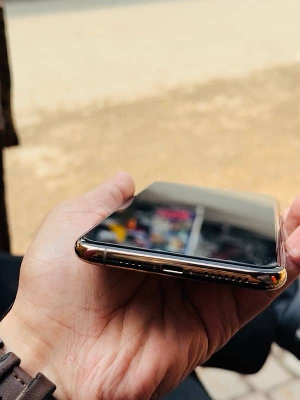 Iphone 11 Pro Max Official PTA appvd 5