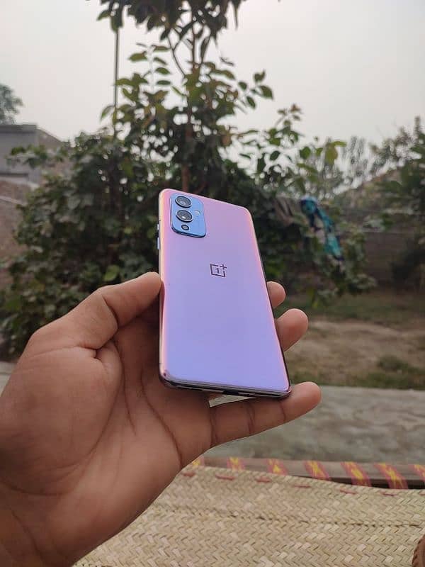 oneplus 9 5G   16 128 1