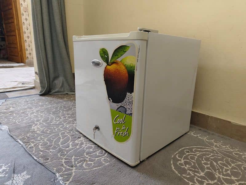 Super General Refrigerator 0