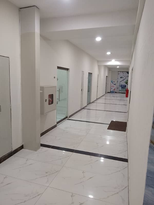 1250 Square Feet Brand New Corporation Office For Rent At Main Boulevard Gulberg 3 Lahore 3