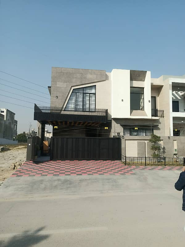 14 marla designer house for sale in B17 islamabad B block 0