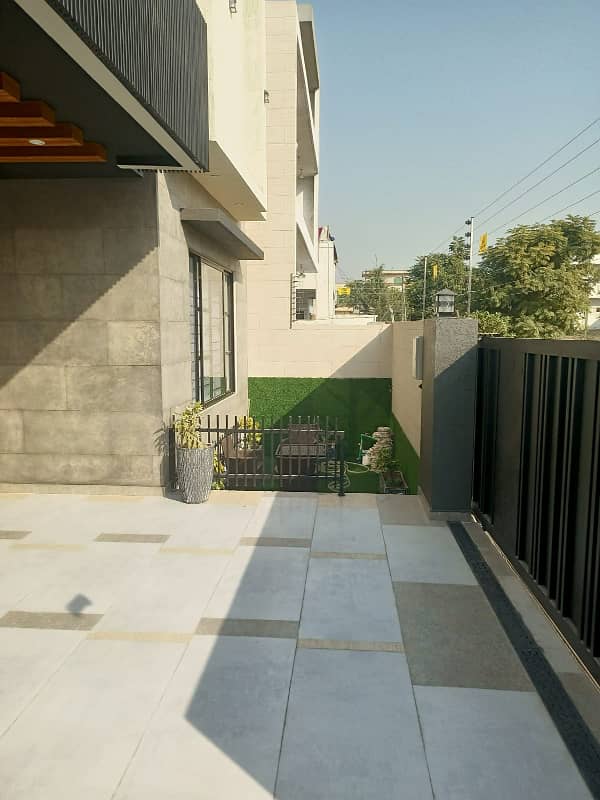 14 marla designer house for sale in B17 islamabad B block 4