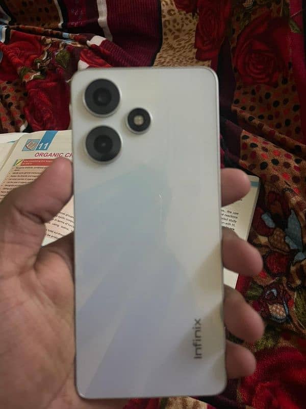 Infinix hot 30 (8+8 extend/128 gb) (also for exchange with iphone x) 1