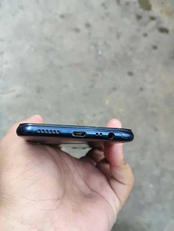 Realme C2 3/64 2