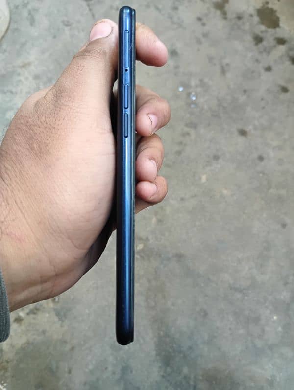 Realme C2 3/64 3