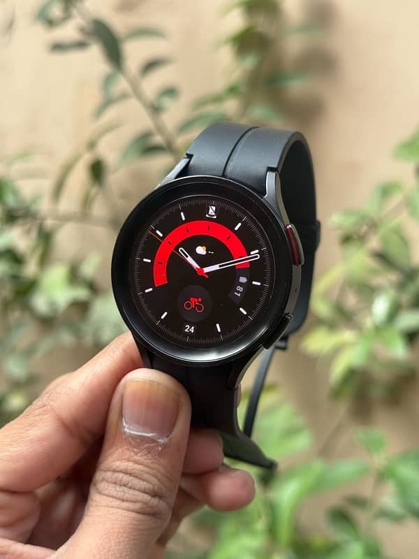 Samsusng Galaxy Watch 5 Pro 45mm 1