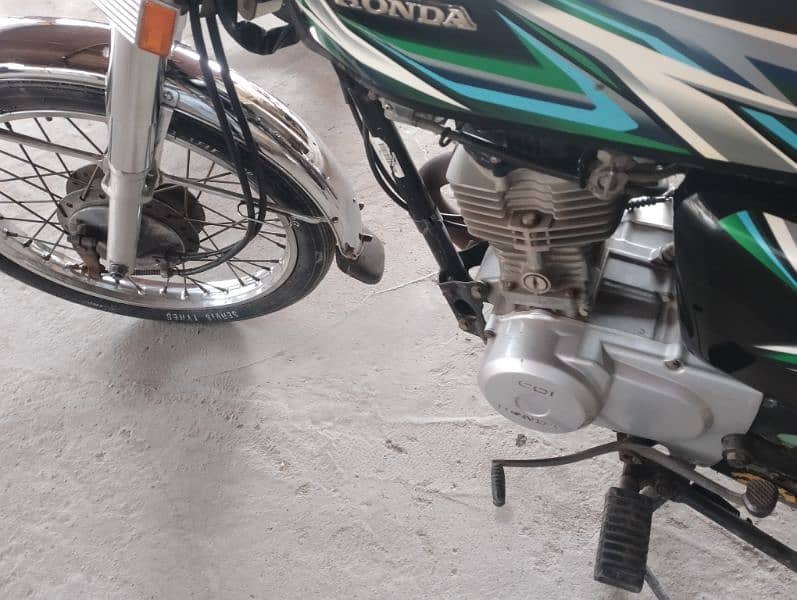 honda CG 125good cadaction karachi nomber 0