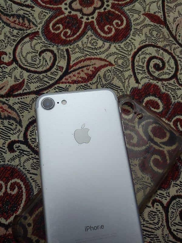 iPhone 7 128gb 2