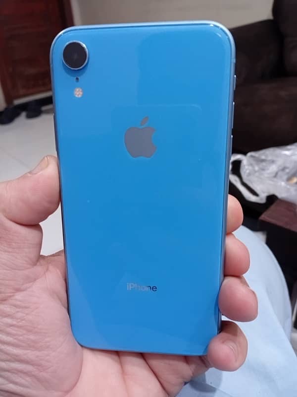 iPhone XR 64 GB 1