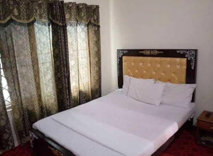 Shershah boys girls hostel family rooms couples rooms and guest rooms available for rent 1