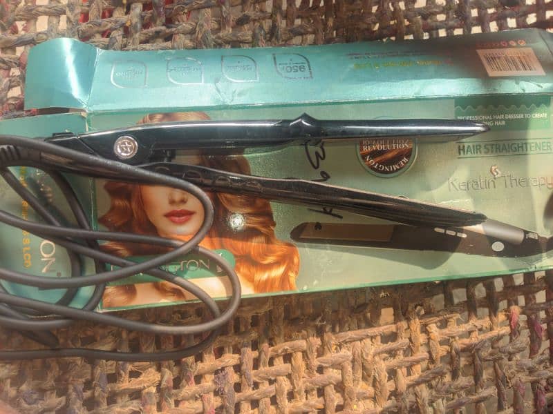 Hair Straightener | Keratin hair straightener Rahim Yar Khan - Hair 1